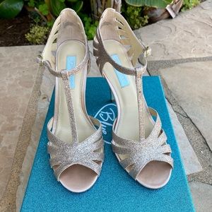 Betsey Johnson high heels shoes